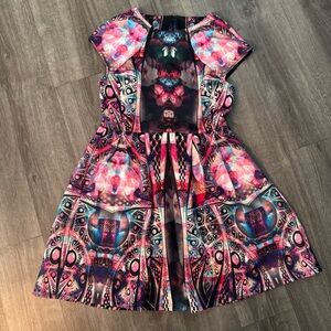 Romeo & Juliet Couture Floral Abstract Multicolor Dress